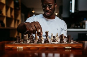 Master chess player offers expert lessons